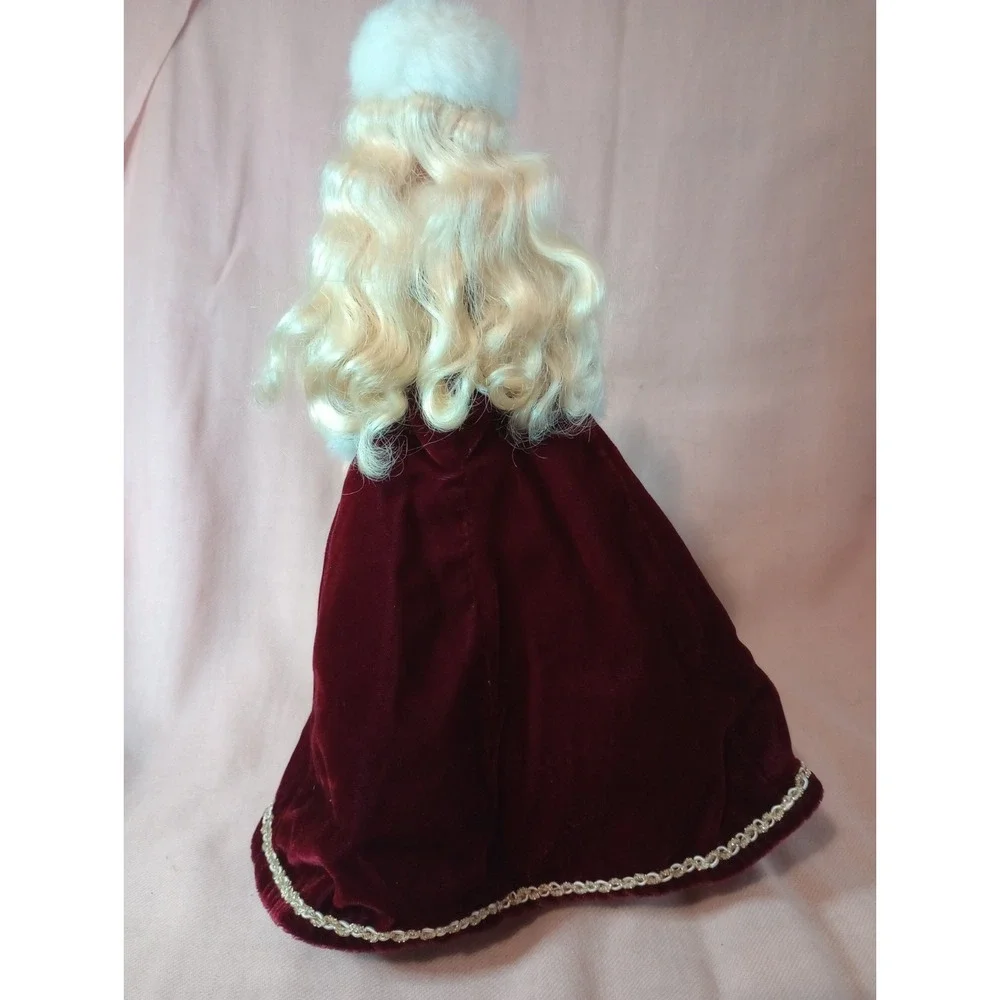 1996 Happy Holidays Barbie Special Edition Doll Burgundy Gold Gown w Stand